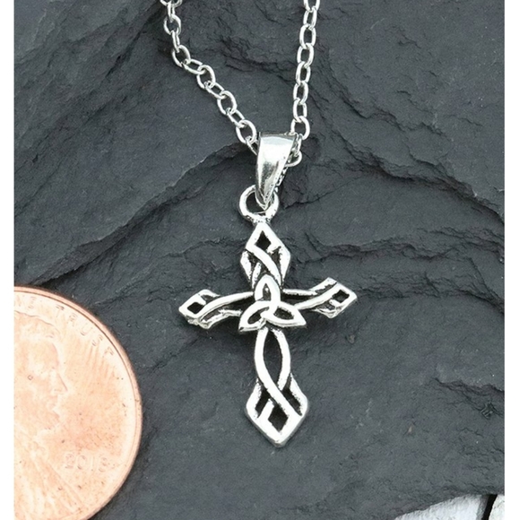 Sterling Silver Celtic cross necklace - Picture 2 of 4
